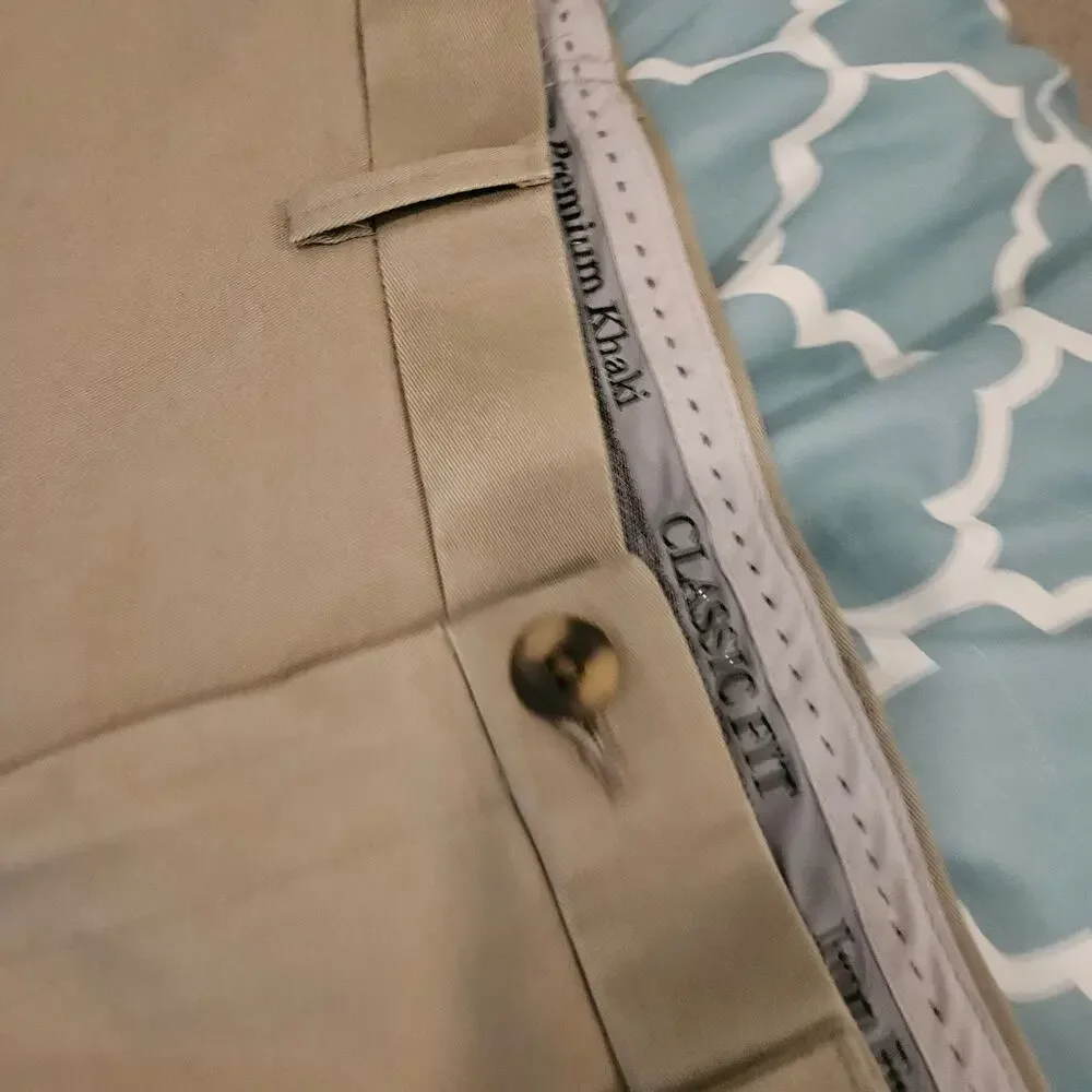 Haggar Iron Free Premium Khaki Pants Men’s 40x32 Classic Fit Beige Dress Pants